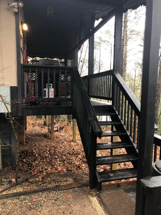 Mountain-Top Cabin Get-Away With Hot Tub And A View Sautee Nacoochee Eksteriør billede